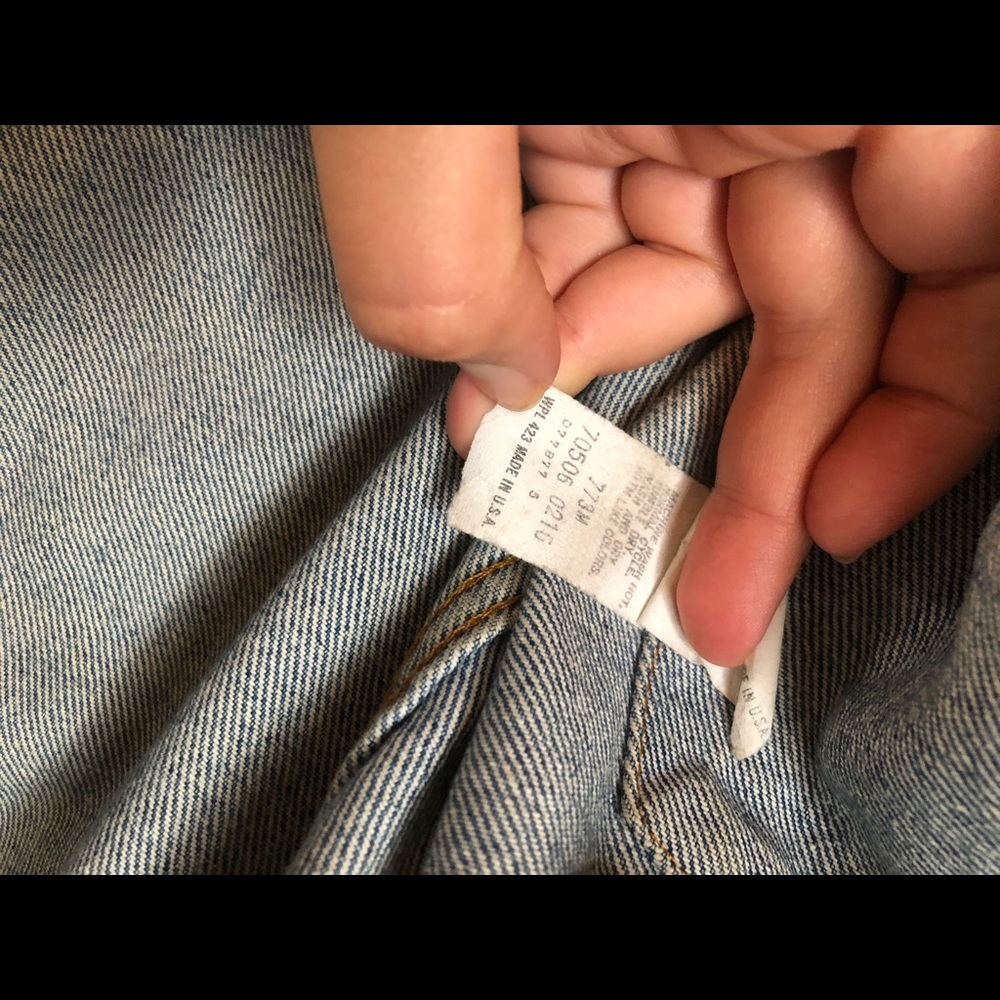 Levi’s Jean jacket - Picture 2 of 6